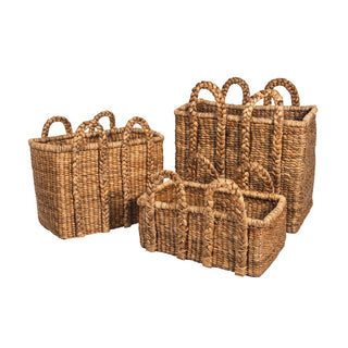 Anyaman Baskets